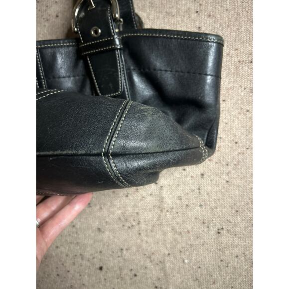 Vintage Y2K Coach Soho Buckle Shoulder Bag Black Leather Tote Purse 9544 - Picture 2 of 9